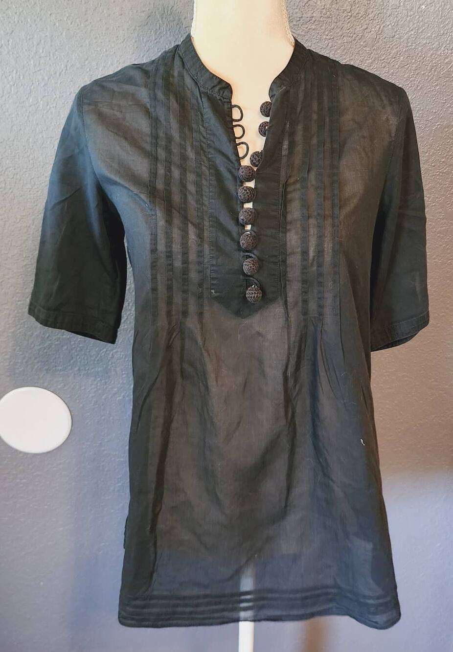 Banana Republic Black semi transparent short sleeve pom pom buttons Blouse Small